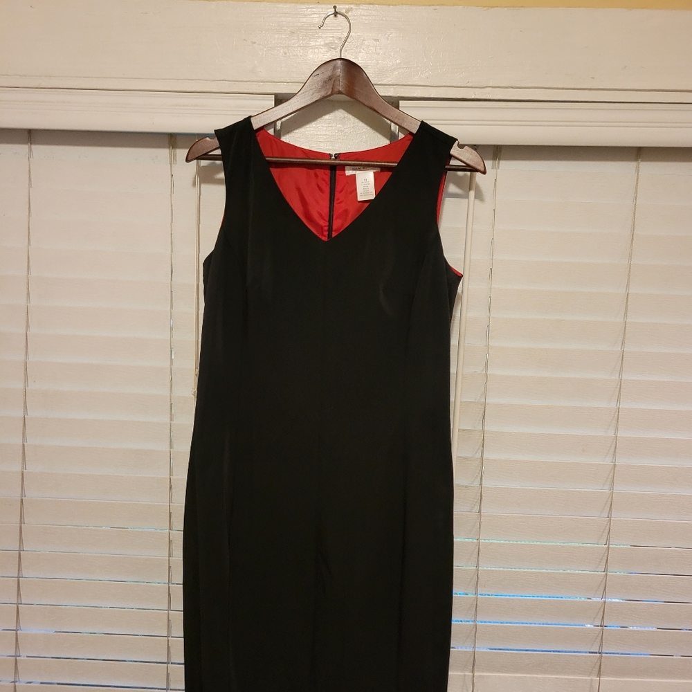 Issac Mizrahi black and red sheath cocktail holiday dress
